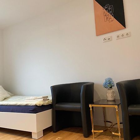 Luxury Apartment With Air Conditioning & Jaccuzzi Near Frankfurt Wiesbaden Hofheim am Taunus Luaran gambar