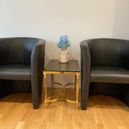 Luxury Apartment With Air Conditioning & Jaccuzzi Near Frankfurt Wiesbaden Hofheim am Taunus Luaran gambar
