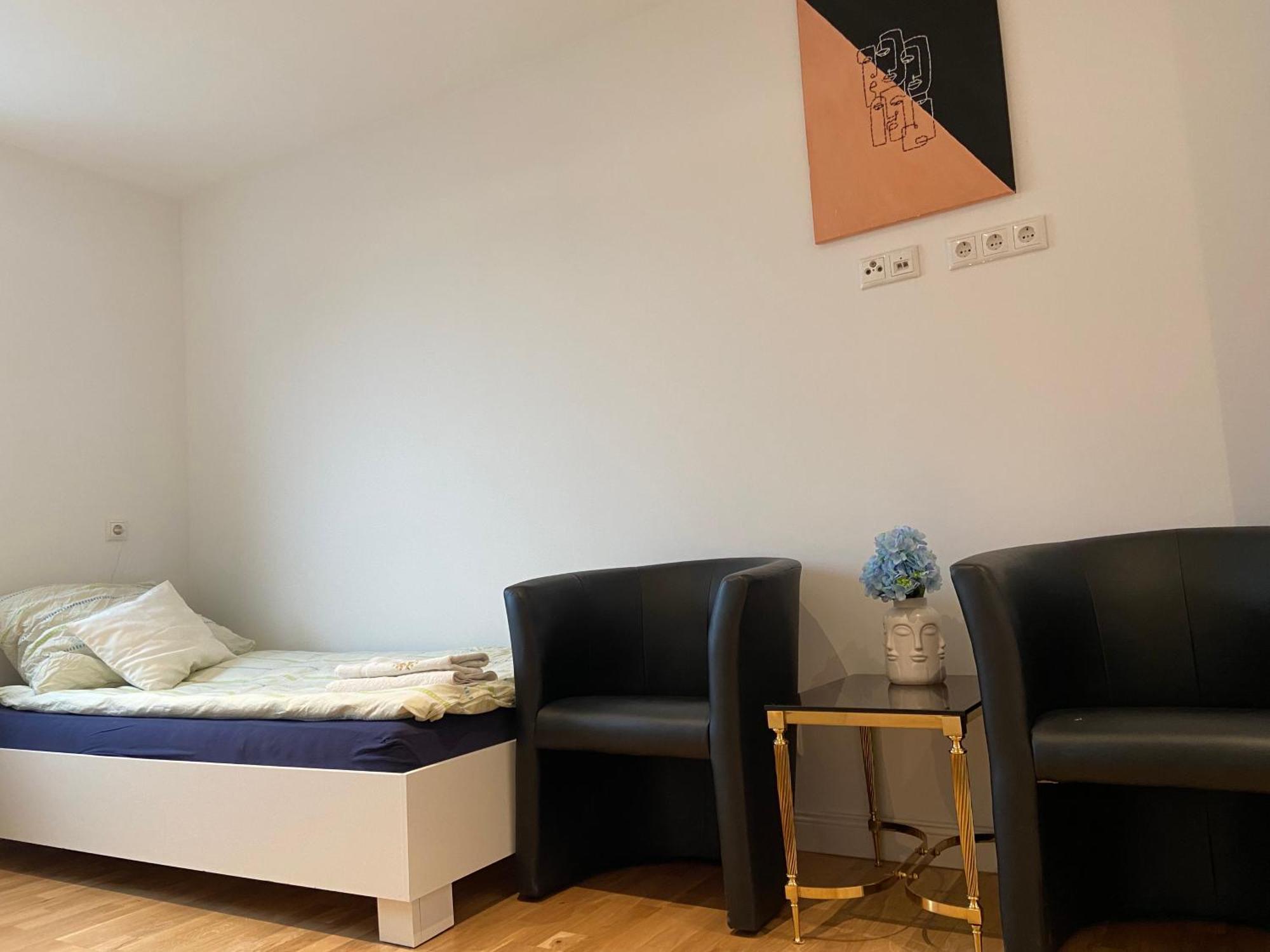 Luxury Apartment With Air Conditioning & Jaccuzzi Near Frankfurt Wiesbaden Hofheim am Taunus Luaran gambar