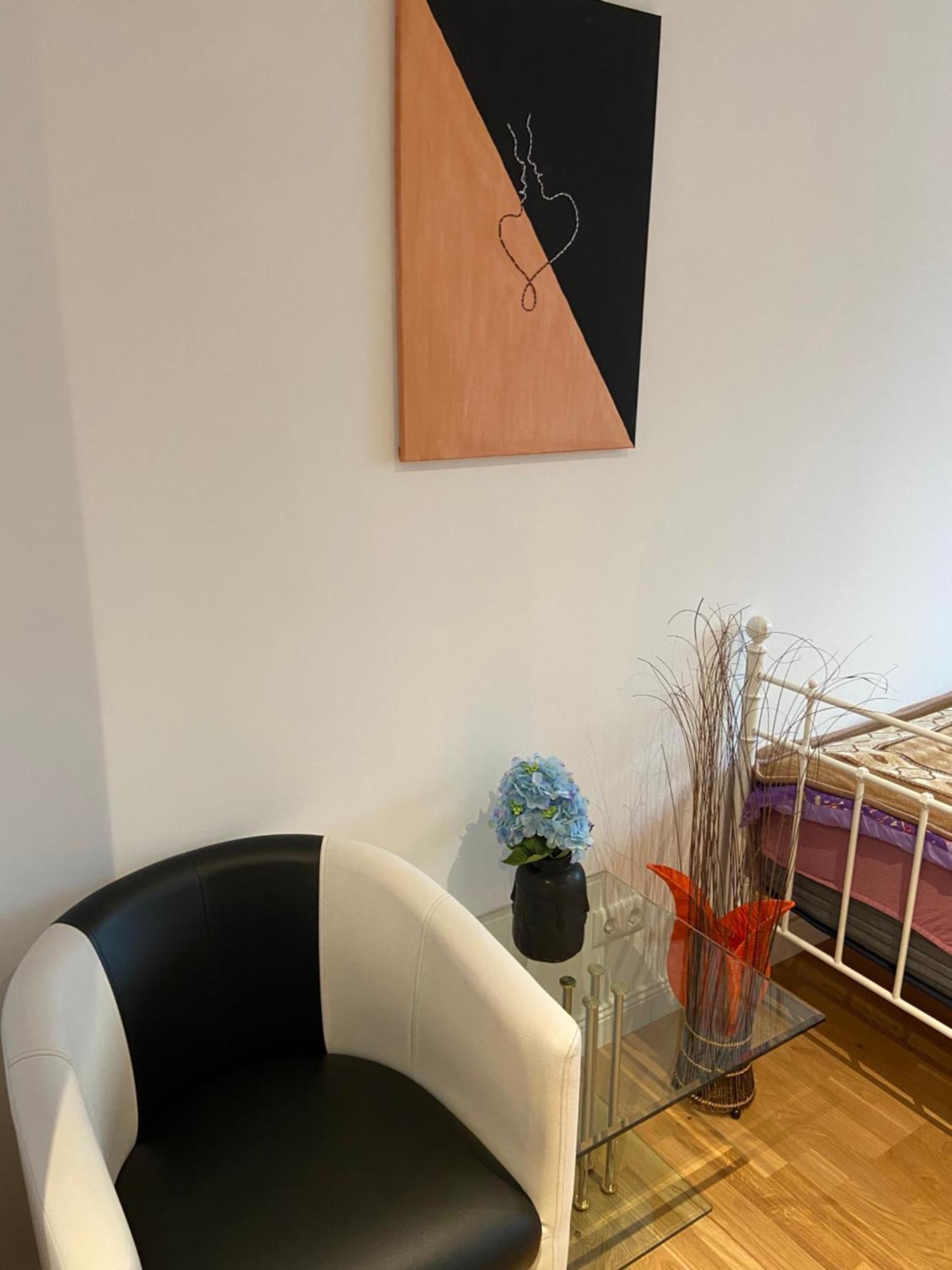 Luxury Apartment With Air Conditioning & Jaccuzzi Near Frankfurt Wiesbaden Hofheim am Taunus Luaran gambar
