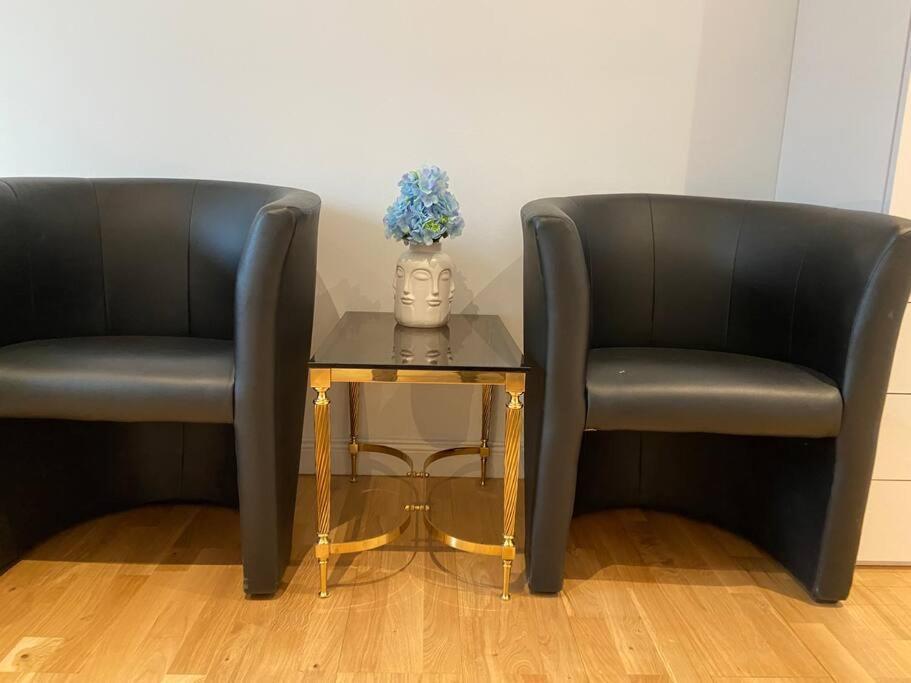 Luxury Apartment With Air Conditioning & Jaccuzzi Near Frankfurt Wiesbaden Hofheim am Taunus Luaran gambar